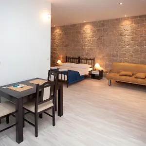 Galic Apartment Split